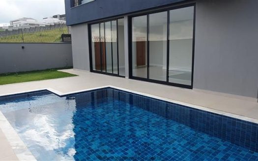 Casa em Condomínio à venda
