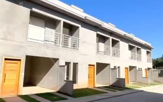 Casa em Condomínio à venda