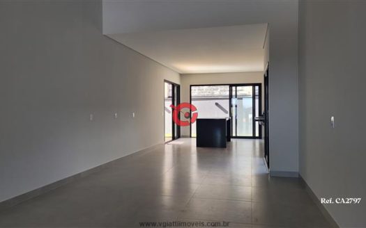 Casa em Condomínio à venda