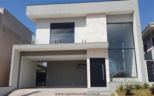 Casa em Condomínio à venda