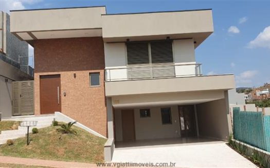 Casa em Condomínio à venda