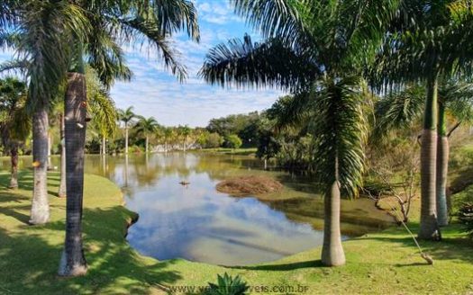 Casa em Condomínio à venda