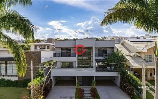 Casa em Condomínio à venda