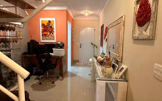 Casa em Condomínio à venda