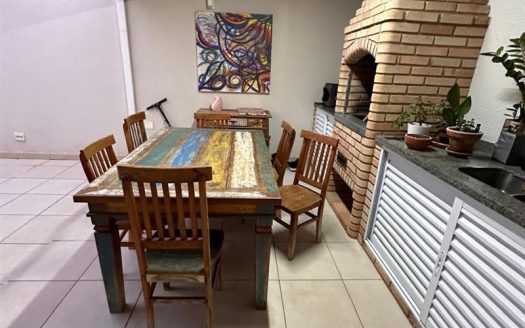 Casa em Condomínio à venda