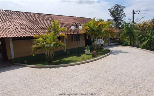 Fazenda/Sítio/Chácara à venda