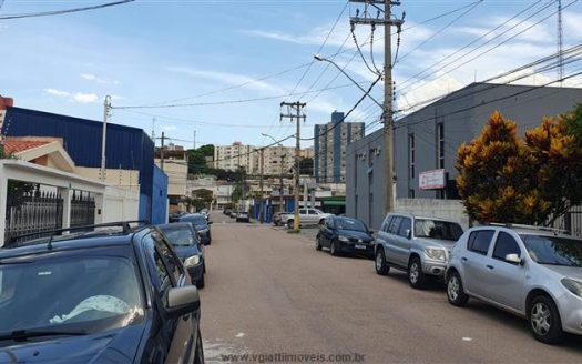 Área Comercial à venda