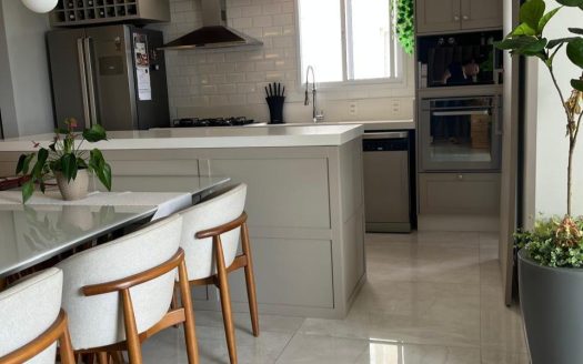 Apartamento de Condomínio à venda