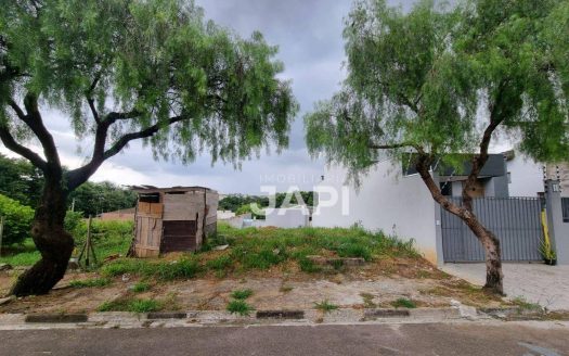 Terreno Padrão à venda