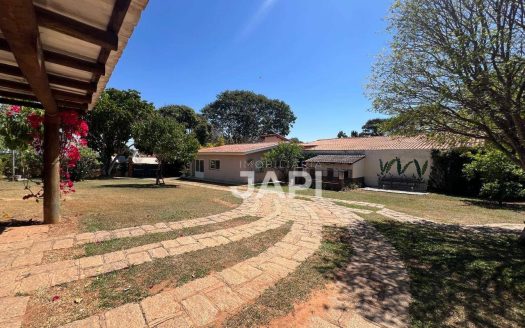 Casa de Condomínio à venda