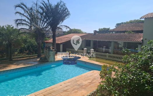 Casa à venda