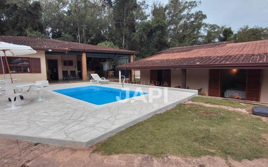 Casa de Condomínio à venda