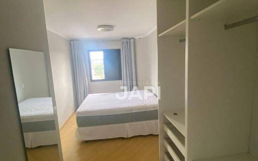 Apartamento de Condomínio para alugar