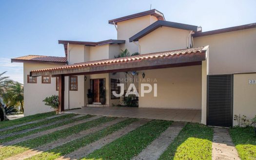 Casa de Condomínio à venda