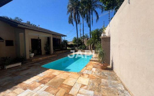 Casa de Condomínio à venda