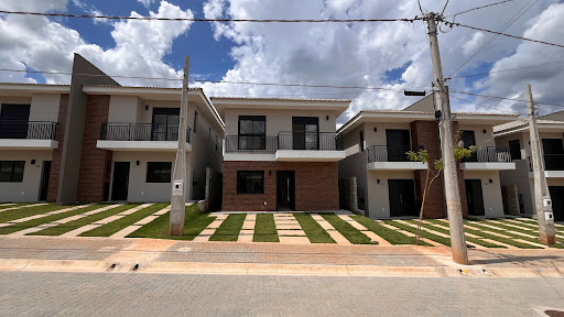 Casa de Condomínio à venda