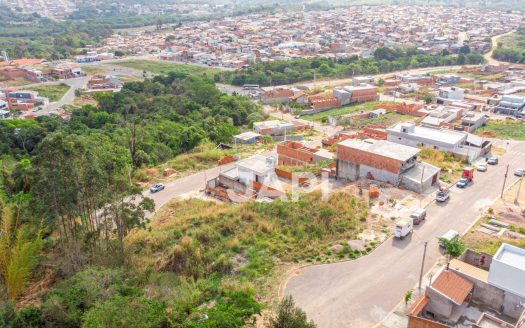 Terreno Padrão à venda